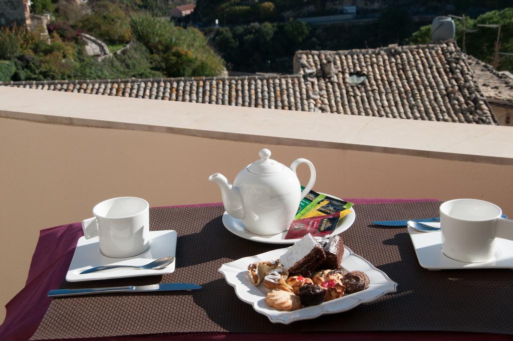 La Dimora Di Piazza Carmine Hotel 3*