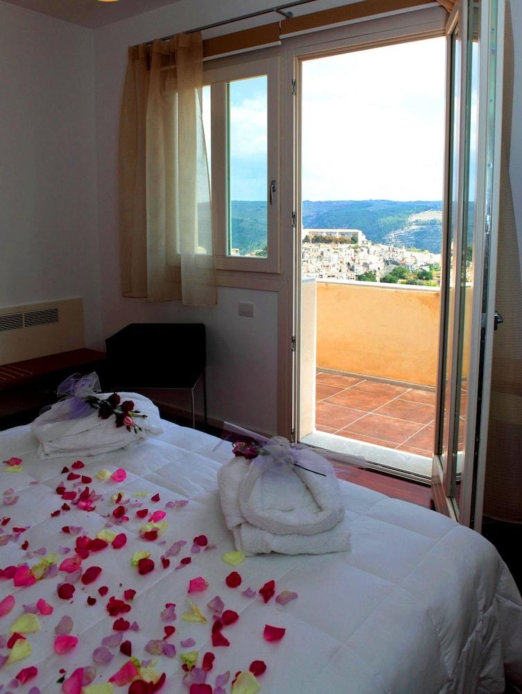 La Dimora Di Piazza Carmine Hotel 3*
